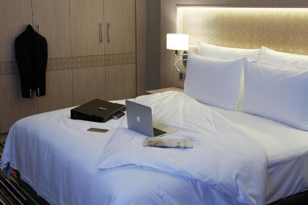 D'Light Room, Dusit D2 Kenz Hotel Dubai 4*