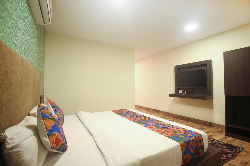 Suite, Manthan Beach Resort 3*
