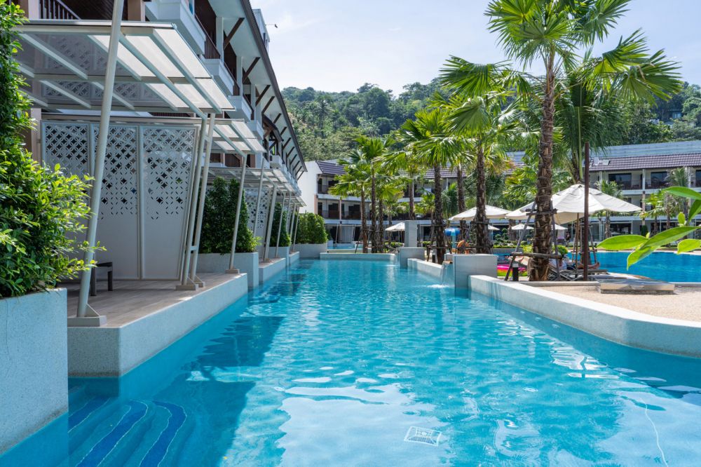 Pool Access, Kata Thani Phuket Beach Resort 5*