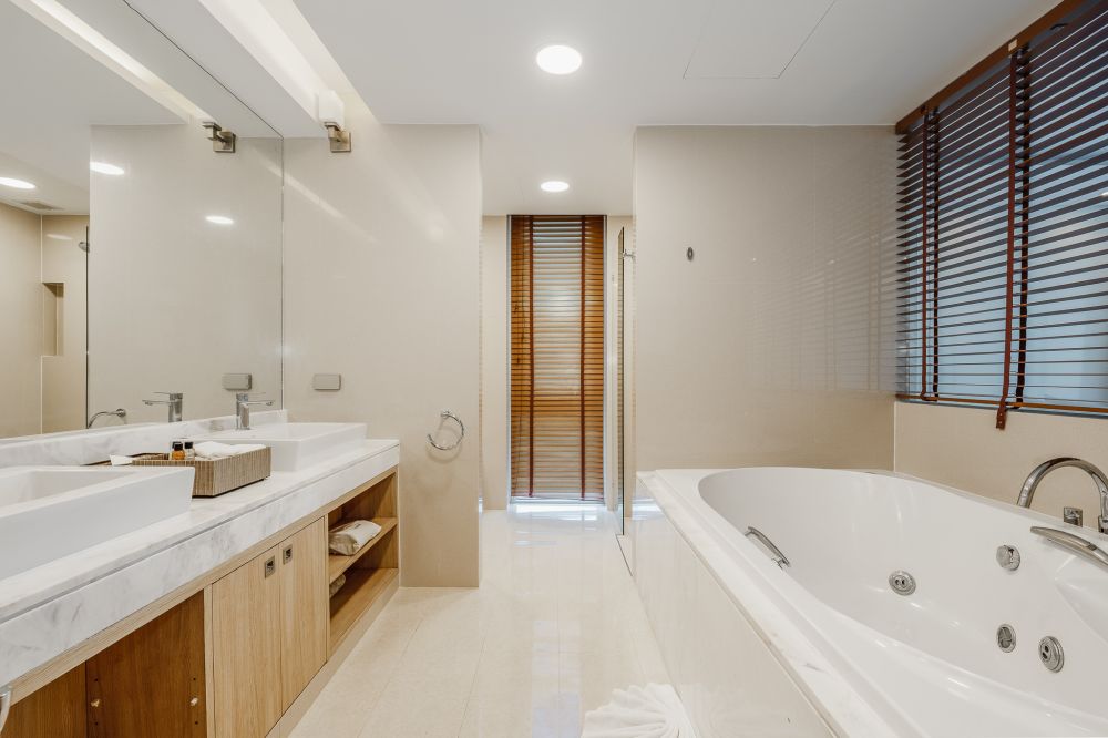 3 Bedroom Penthouse Pool Suite with Kitchen, Splash Beach Resort Maikhao Phuket 5*