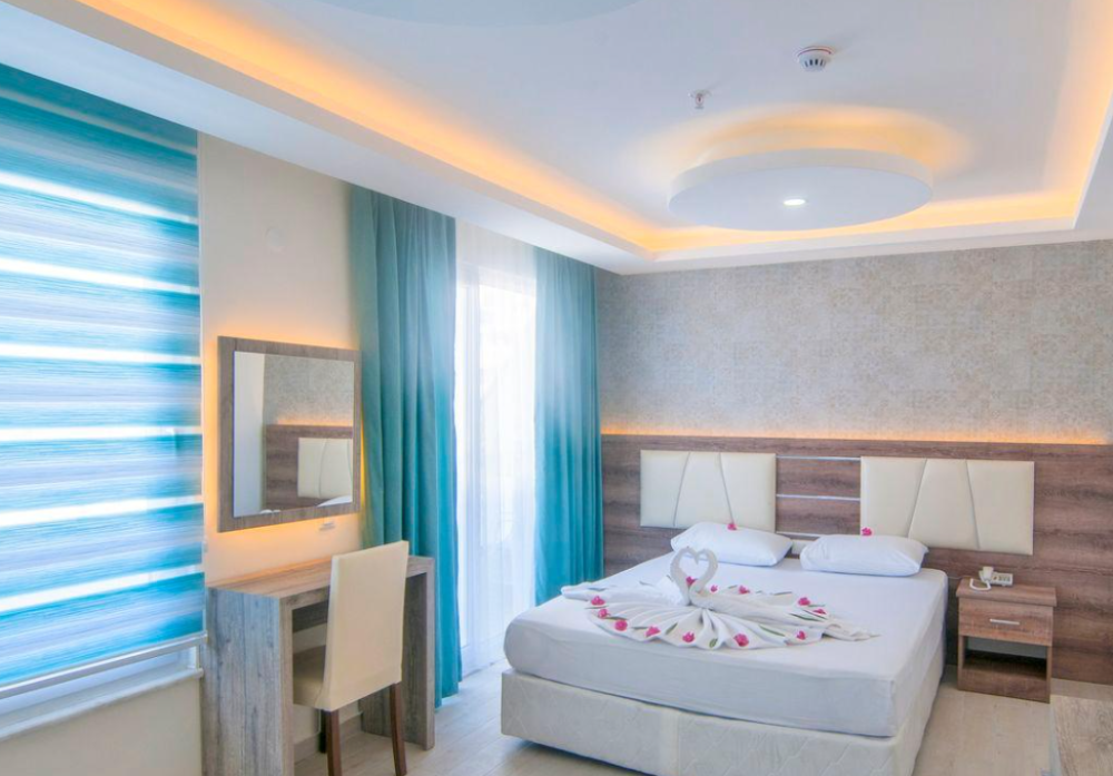 Standard Room, Kolibri Hotel 4*