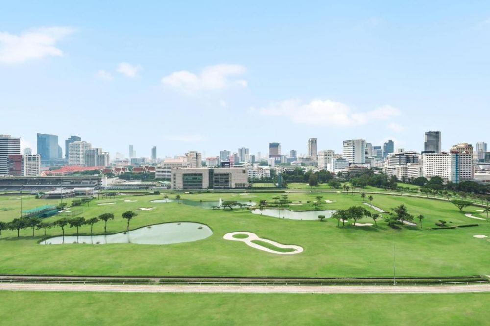 Guest Room Golf Course view, The Saint Regis Bangkok 5*