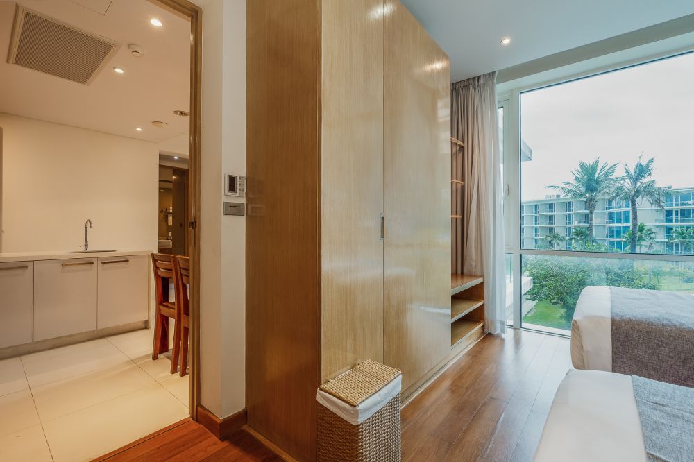 Deluxe Twin No Balcony, Splash Beach Resort Maikhao Phuket 5*