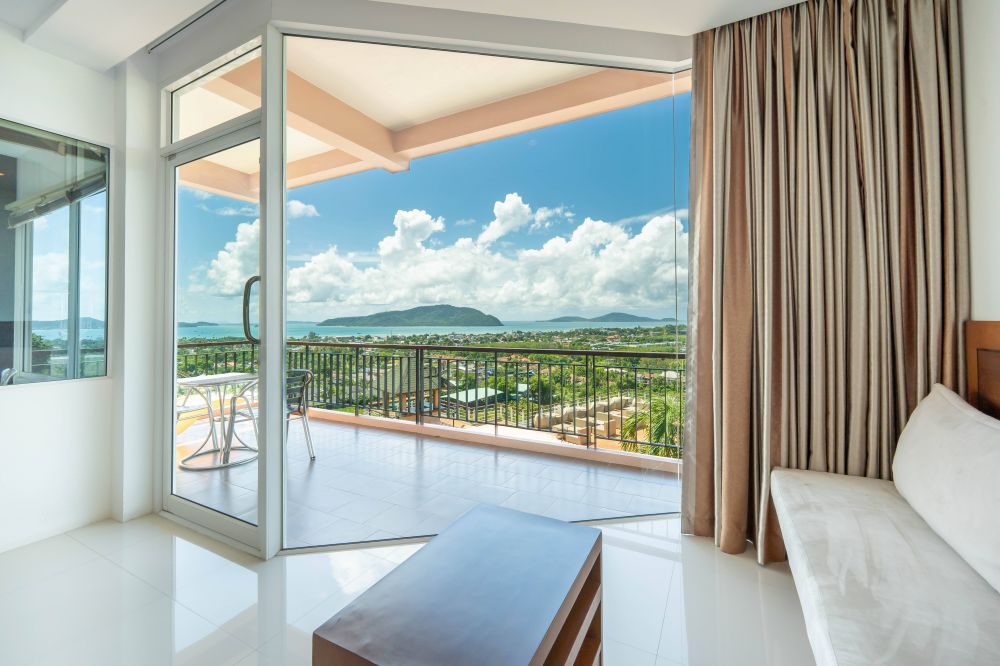 Jacuzzi Suite Sea View, The View Rawada Phuket 4*
