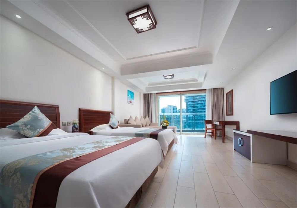 Superior Balcony Room, Sanya Shanghai Huating Boutique Resort Hotel 5*