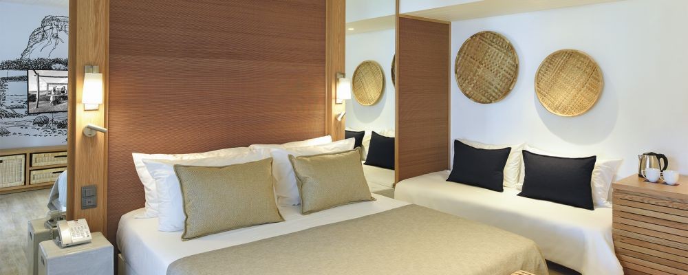 Deluxe Sea Facing Room, The Oberoi Beach Resort Mauritius 5*