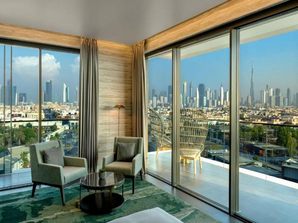 Executive Suite, Hyatt Centric Jumeirah Dubai 5*