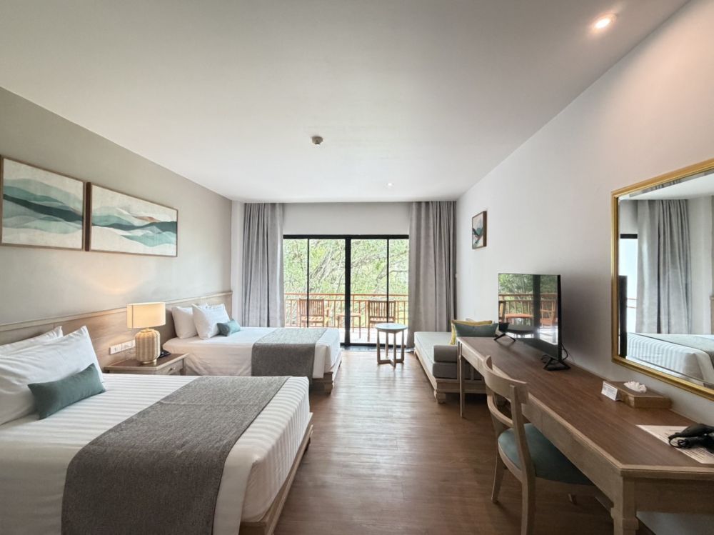 Superior RFV, Naithonburi Resort 4*