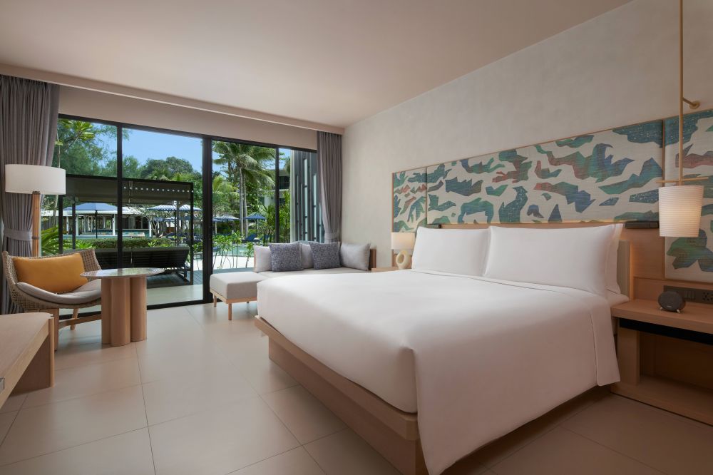 Guest Room Pool cabana PV/ OV, Le Meridien Phuket Mai Khao Beach Resort 4+