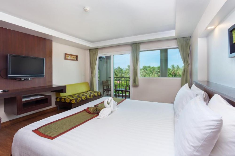 Deluxe, Thanthip Beach Resort 3*