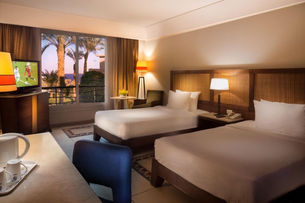 Sea View Room (ex. deluxe), Grand Rotana Resort & Spa 5*