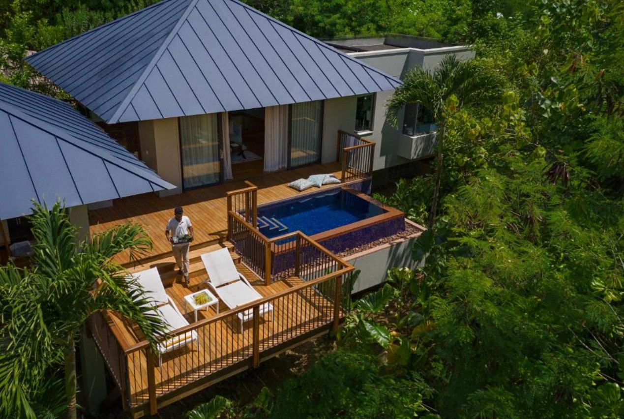 Hillside Pool Villa, Raffles Seychelles 5*