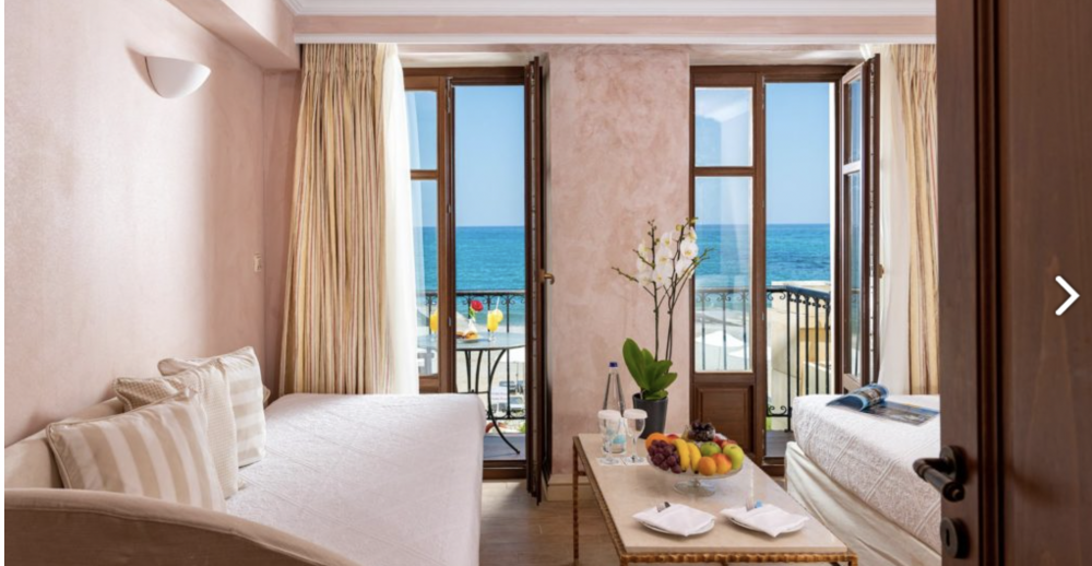 DELUXE ONE BEDROOM BUNGALOW SUITE WATERFRONT, Aquila Rithymna Beach 5*