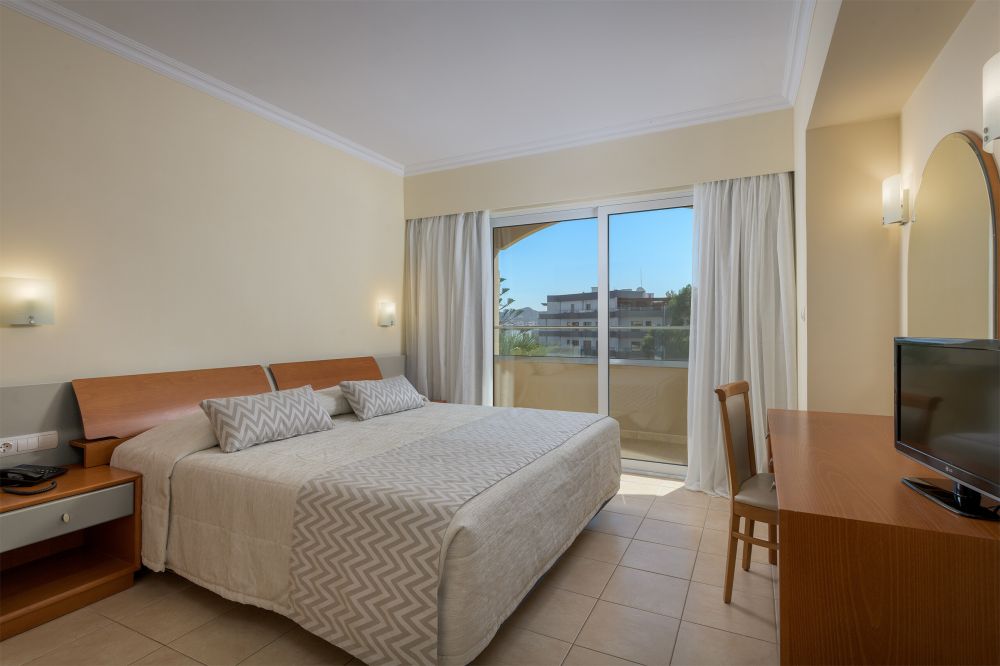 Suite Apartment One Bedroom GV/SV, Sun Beach Resort 4*