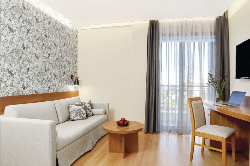Premium Suite SSV, Ramada Athens Attica Riviera 4*