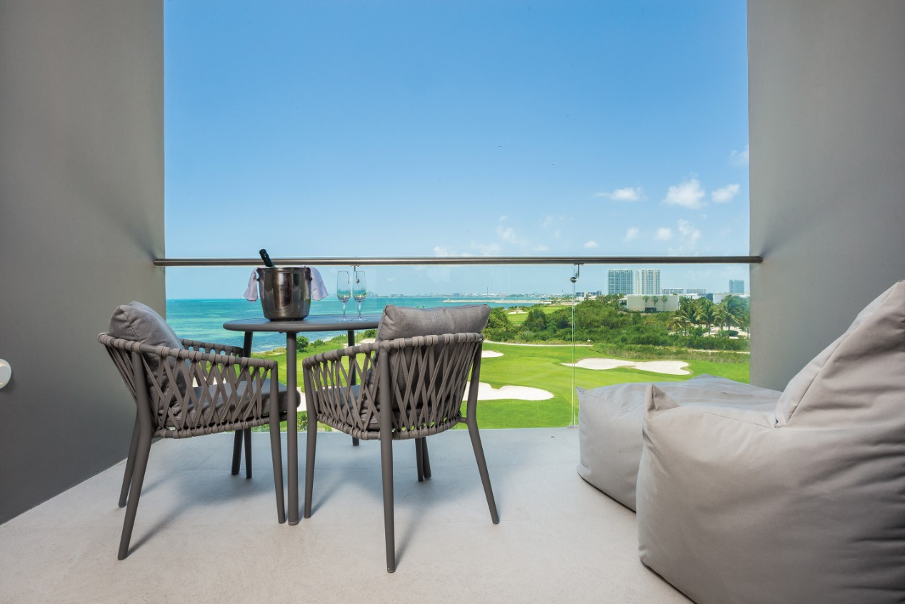 Deluxe Ocean View, Dreams Vista Cancun Resort & Spa 5*