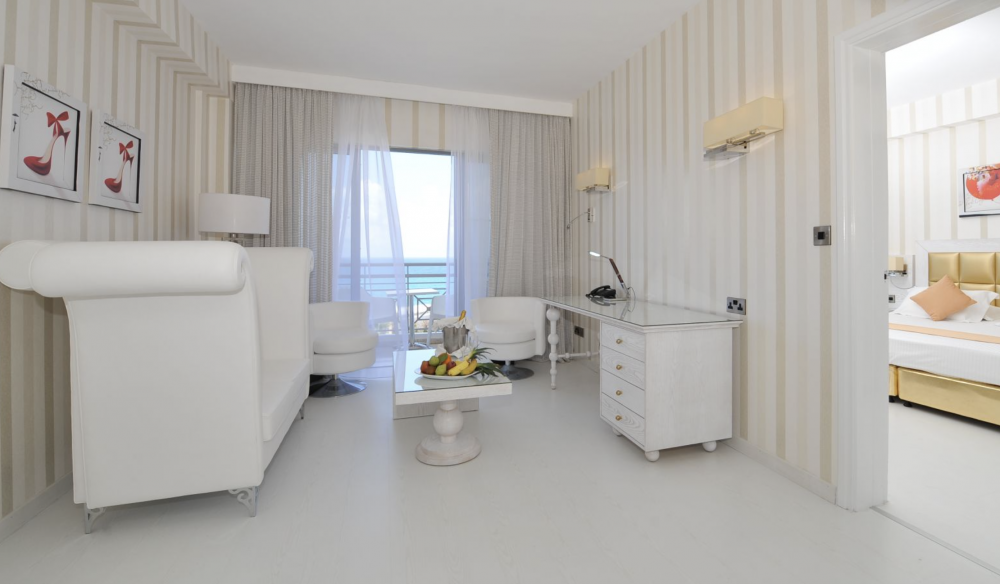 Executive Sea View Suite, St. George Hotel Spa & Beach Resort 4*