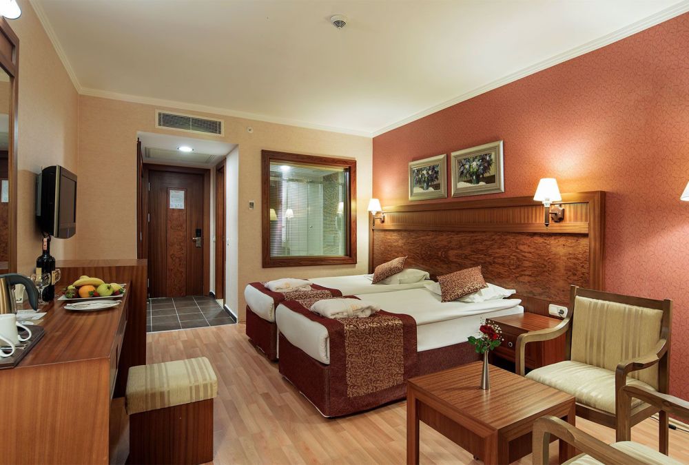 Standard Room LV/SSV/SV, Alba Royal Hotel 5*