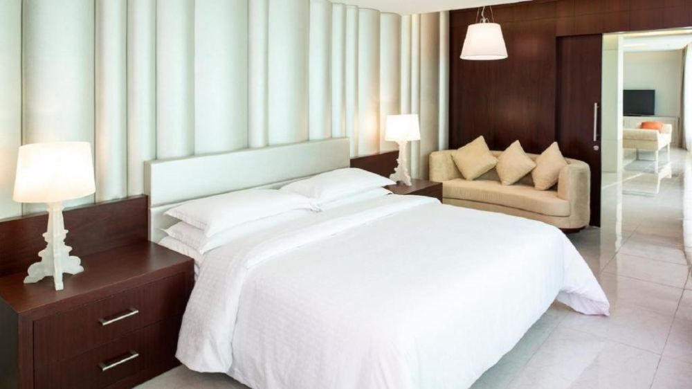 Executive Room, Four Points by Sheraton Sharjah 5*