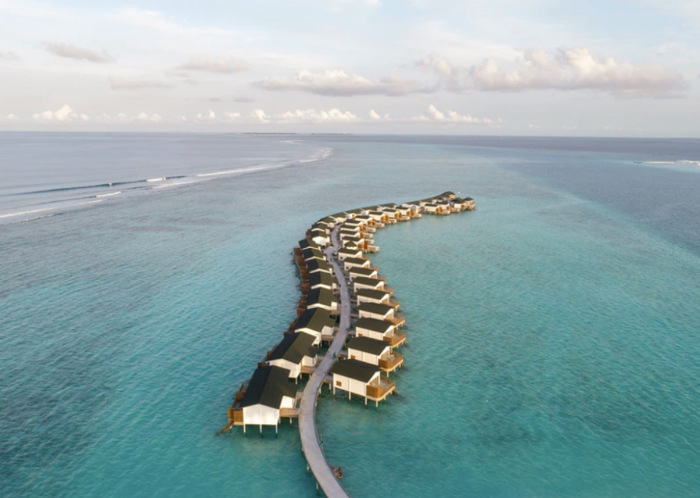 Lagoon Villa, Joy Island Maldives 5*
