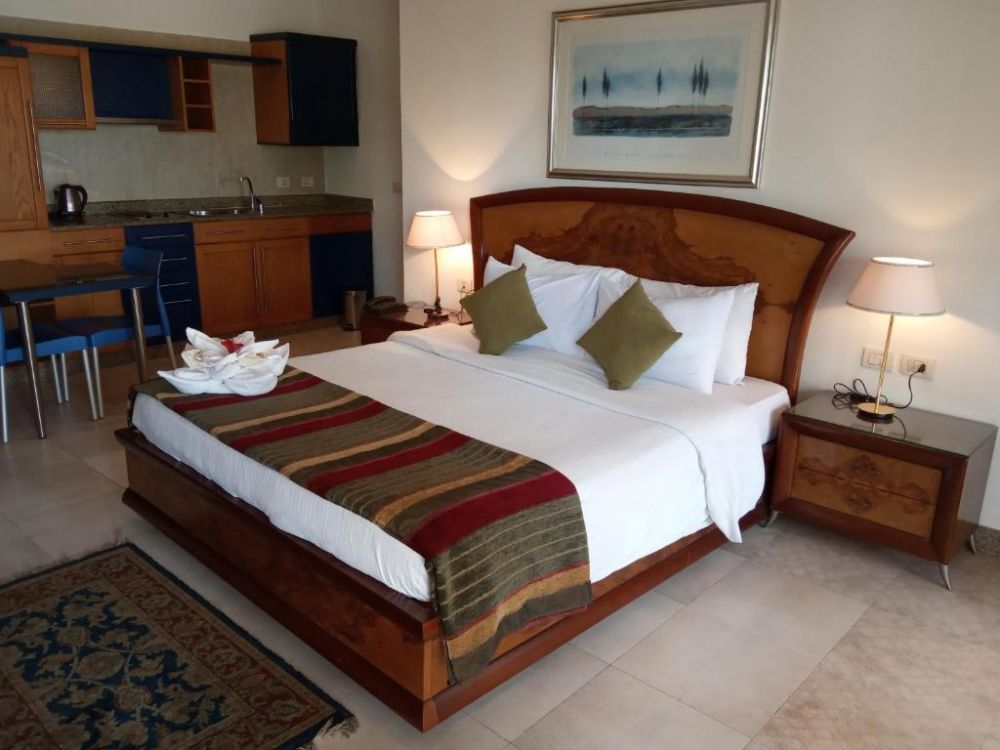 Deluxe Room, Delta Sharm Resort & Spa 4*