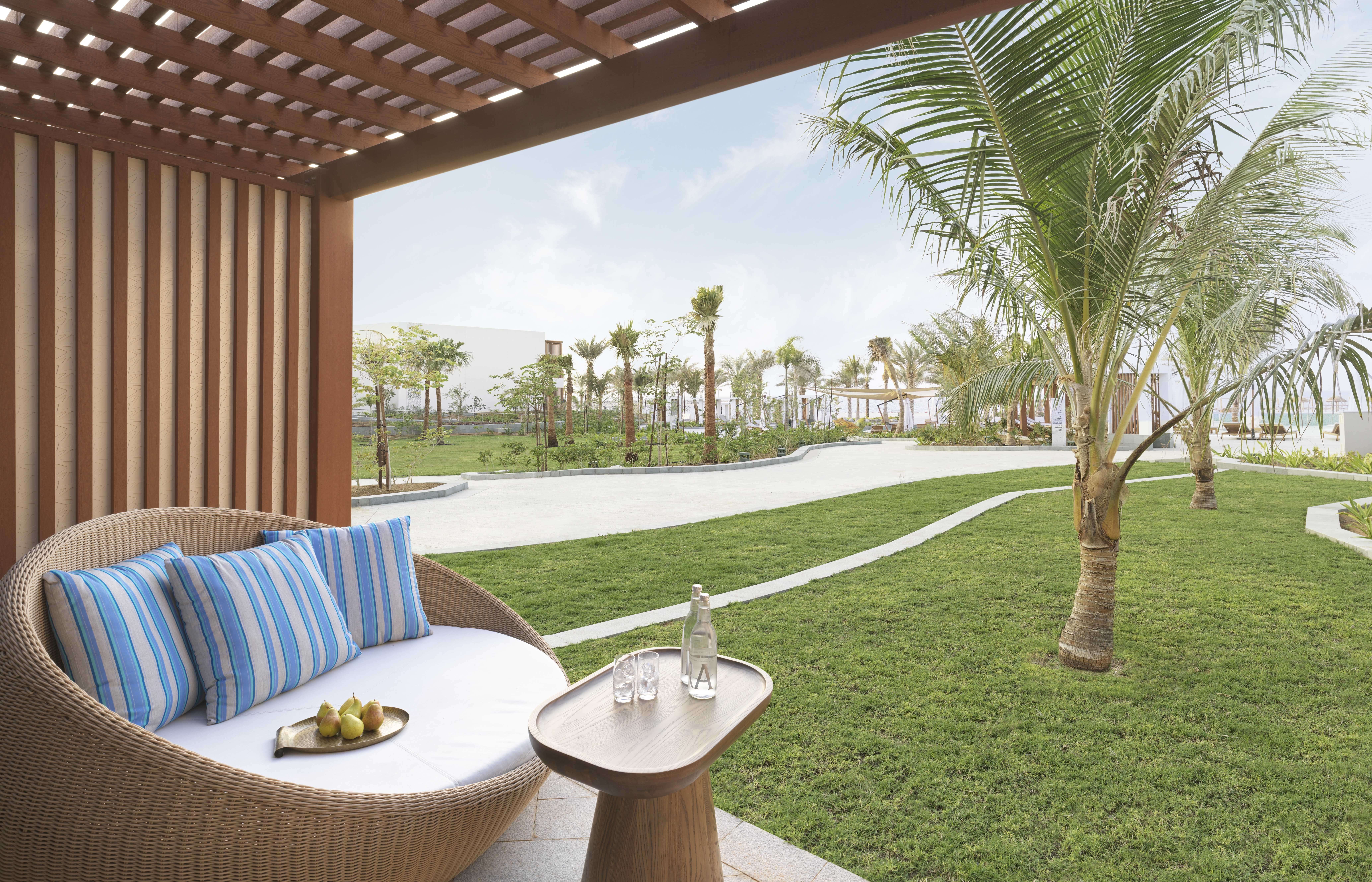 Classic SV, Intercontinental Ras Al Khaimah Mina Al Arab Resort 5*