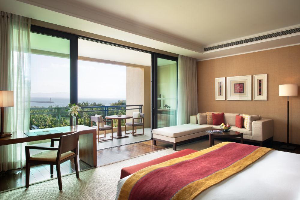Lighthouse Oceanview Room, Raffles Hainan Clear Water Bay 5*