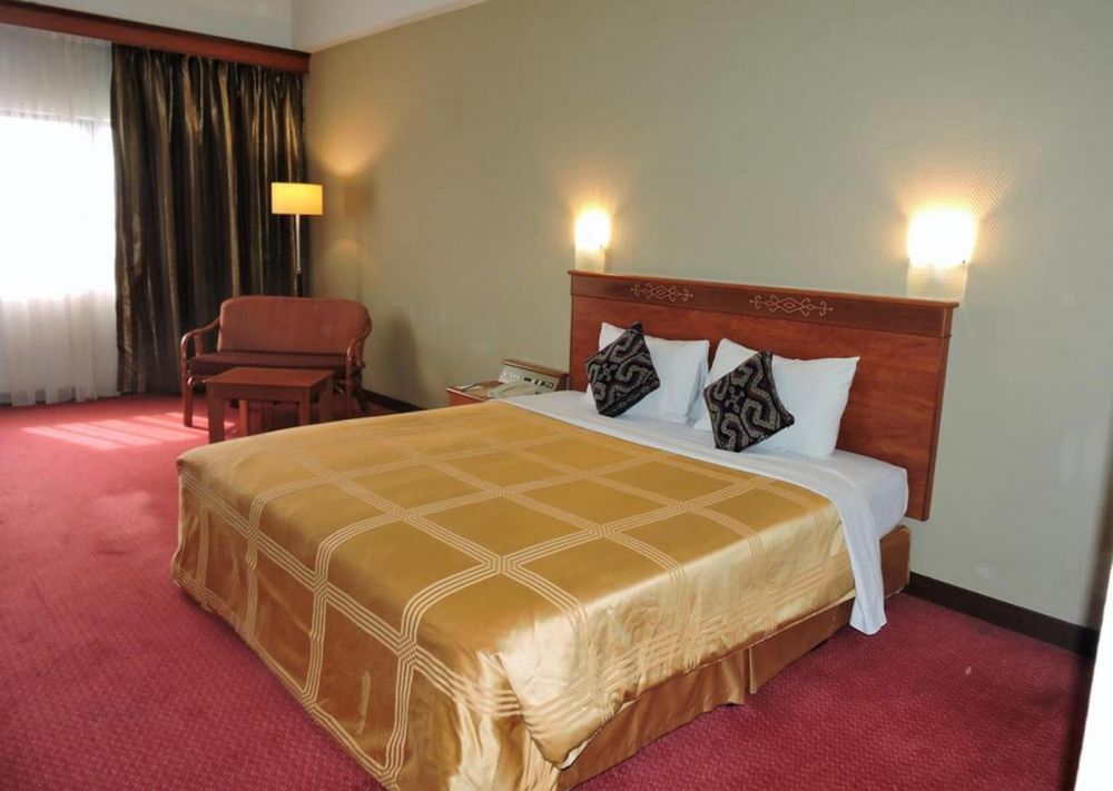 Deluxe Sgl/ Twin, Hotel Grand Continental Kuching 3*