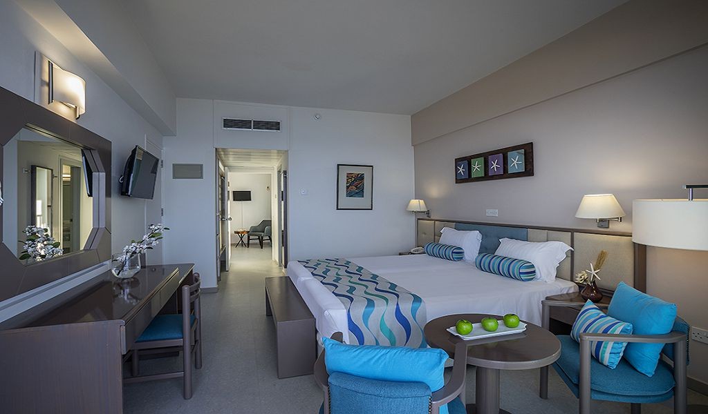 Premier Sea Viev Family Room, Cavo Maris Beach Hotel 4*