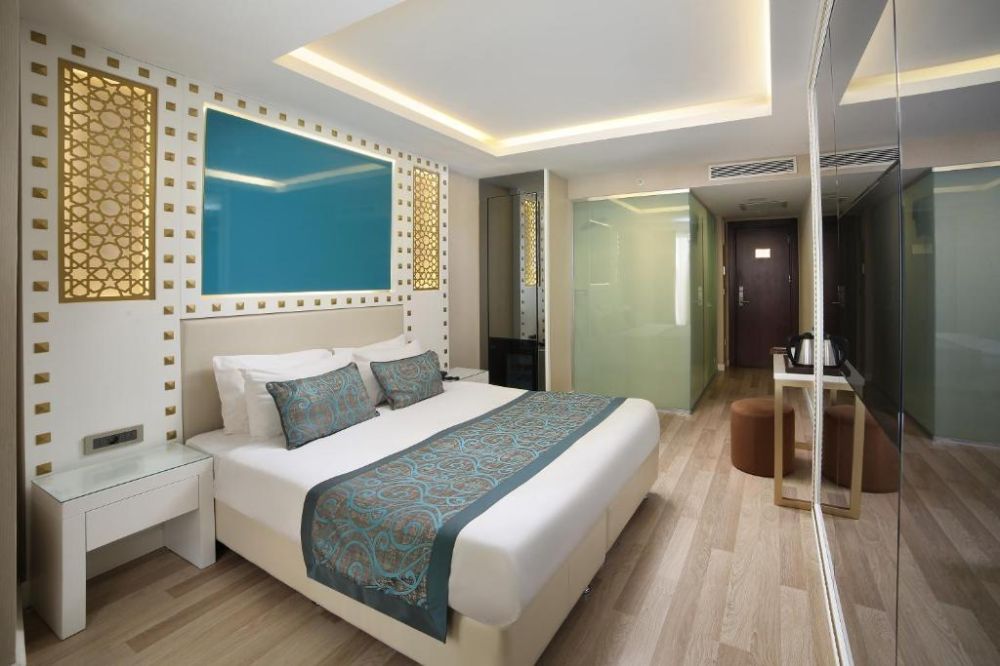 Standard Room, The Great Fortune Hotel & Spa 4*