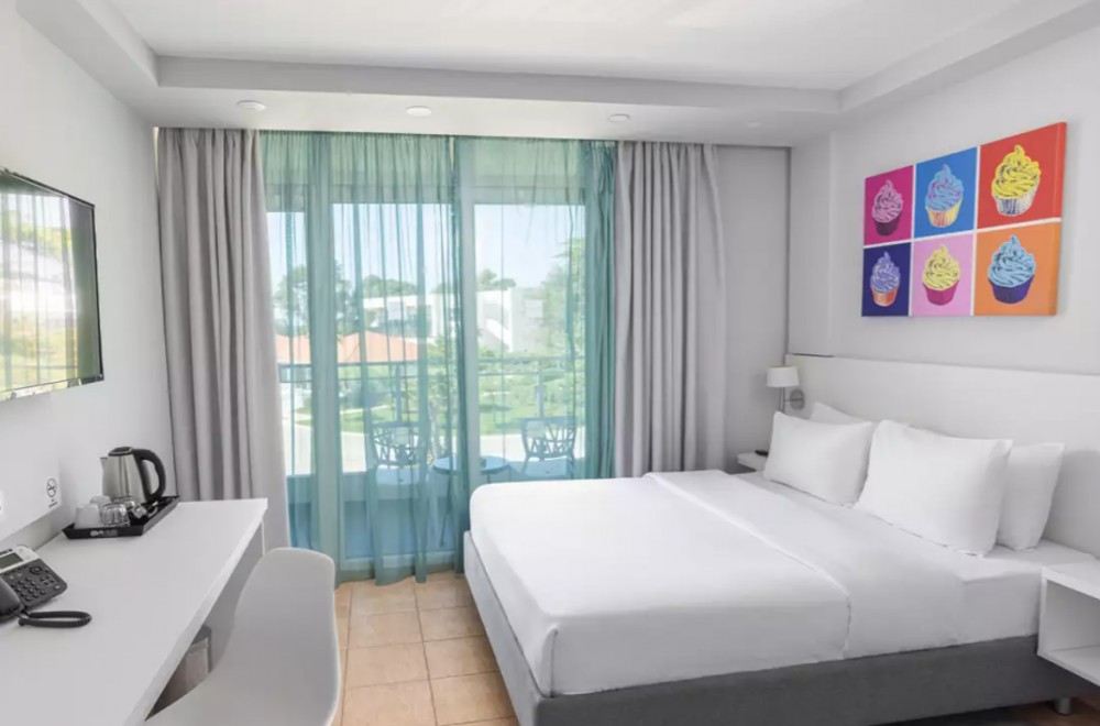 DBL Room, Azul Beach Resort Montenegro (ex. Holiday Village & Long Beach) 4*