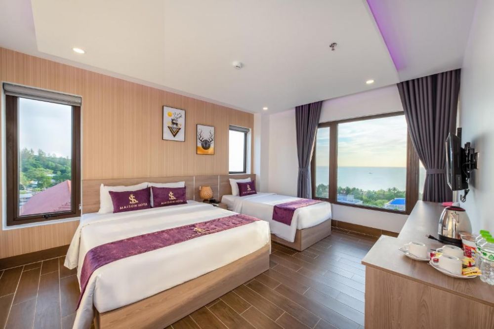 Deluxe Triple Ocean View, Maison Hotel Phu Quoc 3*