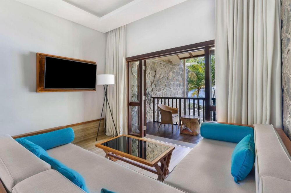 Deluxe Ocean View Suite, Kempinski Seychelles Resort 5*