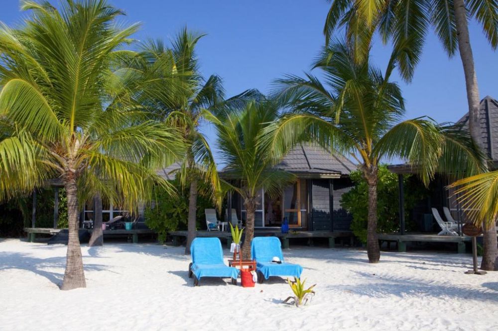 Beach Villa, Kuredu Island Resort 4*