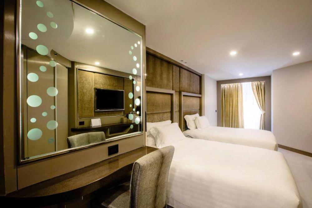Family Room PV, Centara Azure Hotel Pattaya 4*