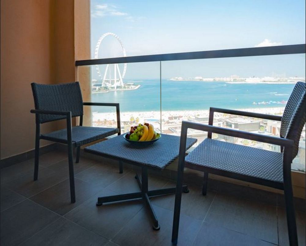 Sea View Family Room With Balcony, Amwaj Rotana Jumeirah Beach 5*