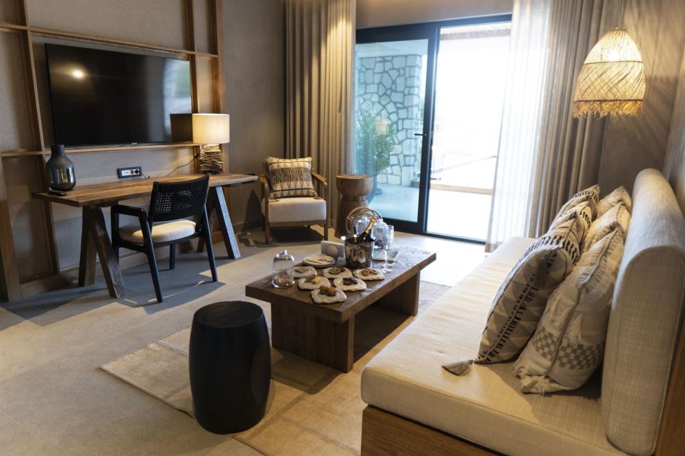 Suite Grand Executive with Terrace, Rixos Premium Bodrum 5*