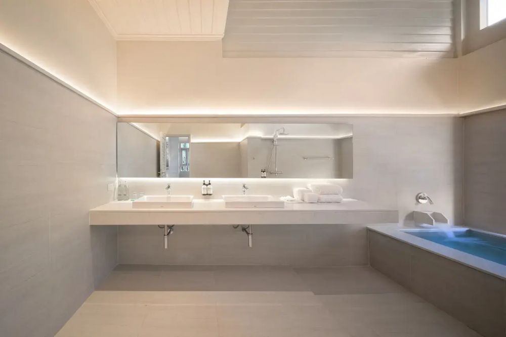 Grand Hotspring Pool Villa, The Hotspring Beach Resort & Spa 4*