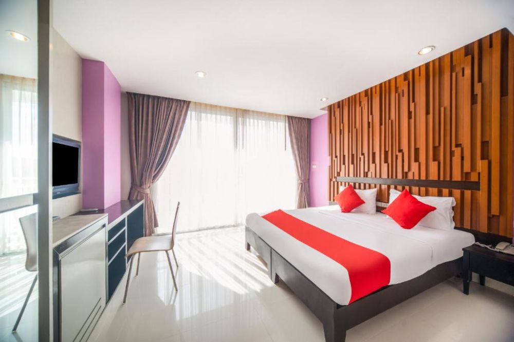 Deluxe, I Dee Hotel Patong 3*