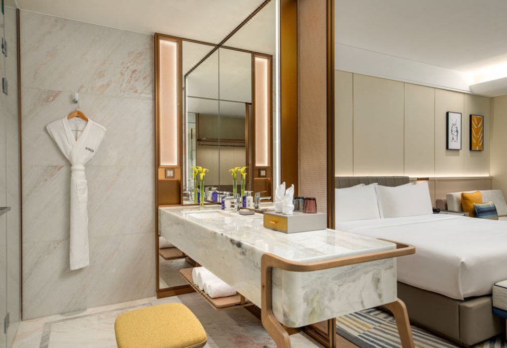 Superior Room, Voco Sanya Bay 5*