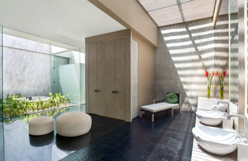 Oasis Three Bedroom Villa , W Bali Seminyak 5*