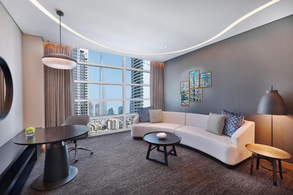 Junior Suite, Doubletree by Hilton Dubai Business Bay 4*