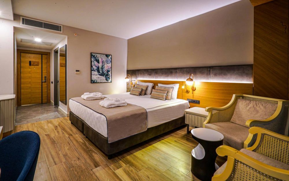 Standard Room Swim Up/ SV/ LS, Diamond De Luxe Hotel & SPA 5*