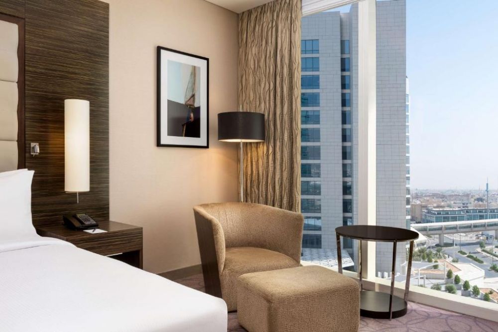 King Guest Room, Hilton Riyadh Hotel 5*