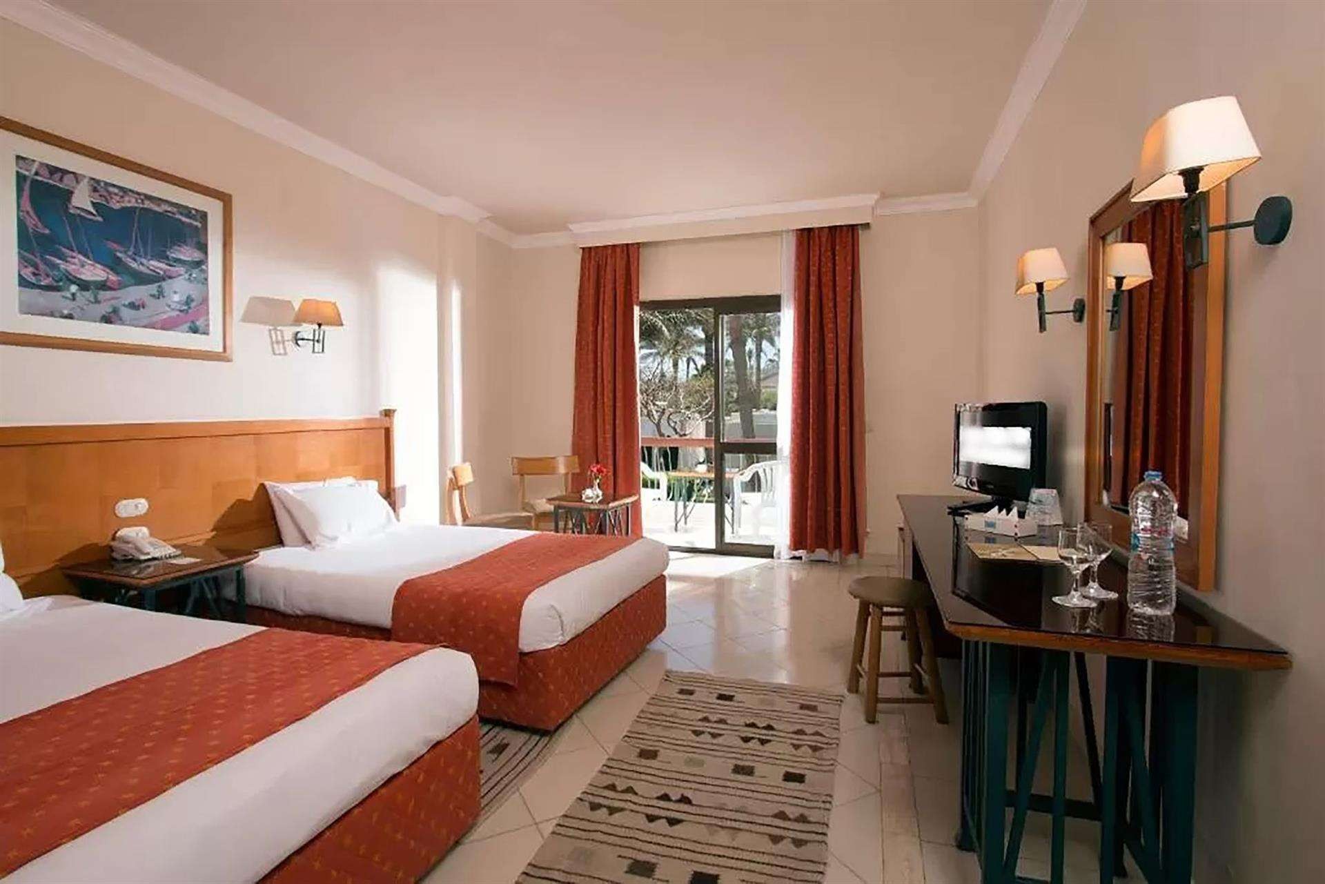 Standard Room, Regina Swiss Inn Resort & Aquapark 4*