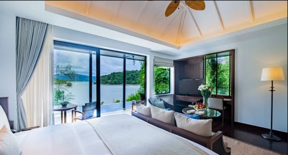 Grand SV Pool Suite, Anantara Phuket Layan Resort & Spa 5*
