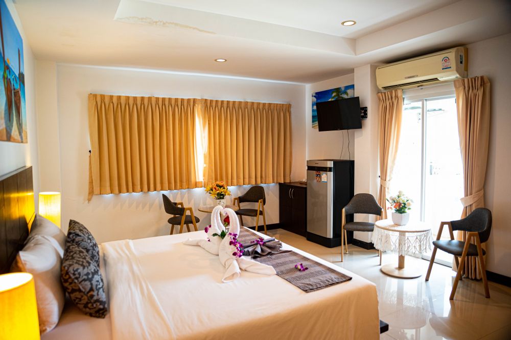 Deluxe Room, Q Victory Patong Hotel & Residence 2*