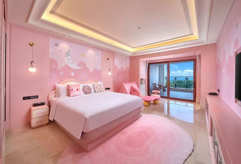 King Family Room Sea View, DoubleTree by Hilton Sanya Bay 3*