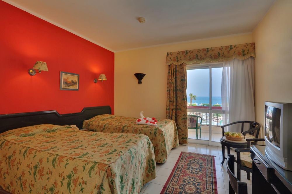 Standard Room, Beirut Hotel 3*