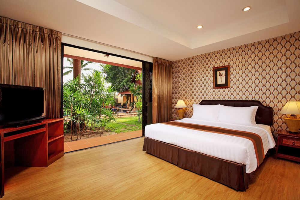 One-Bedroom Garden Suites, Nova Park Pattaya 3*